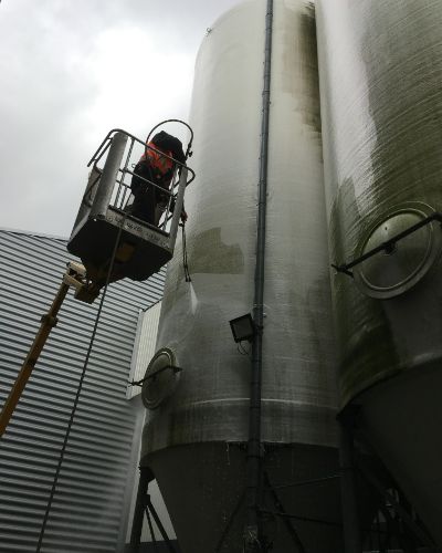 Facaderensning af silo